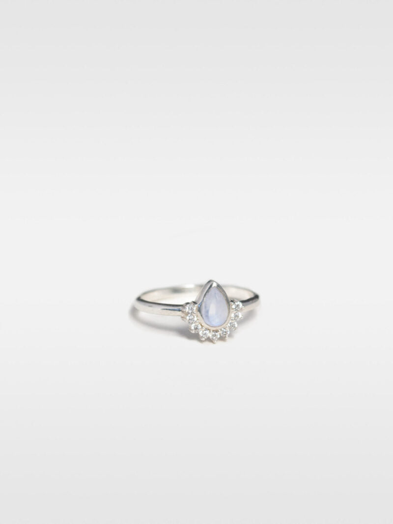 Bague "Dainty"