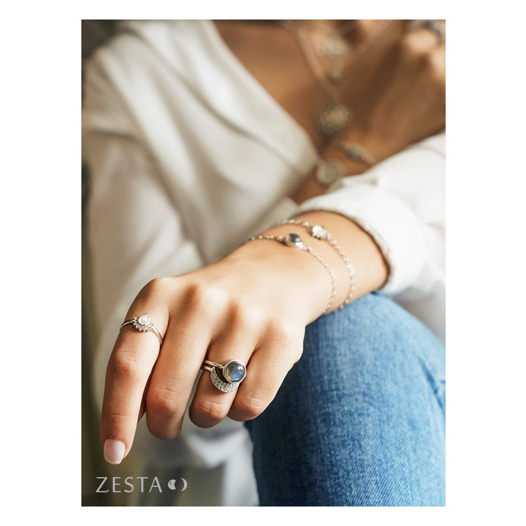 Bague "Dainty"